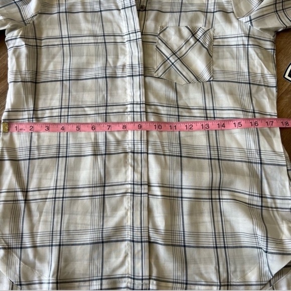 NWT Kuhl Plaid Button Down Shirt - Picture 9 of 10
